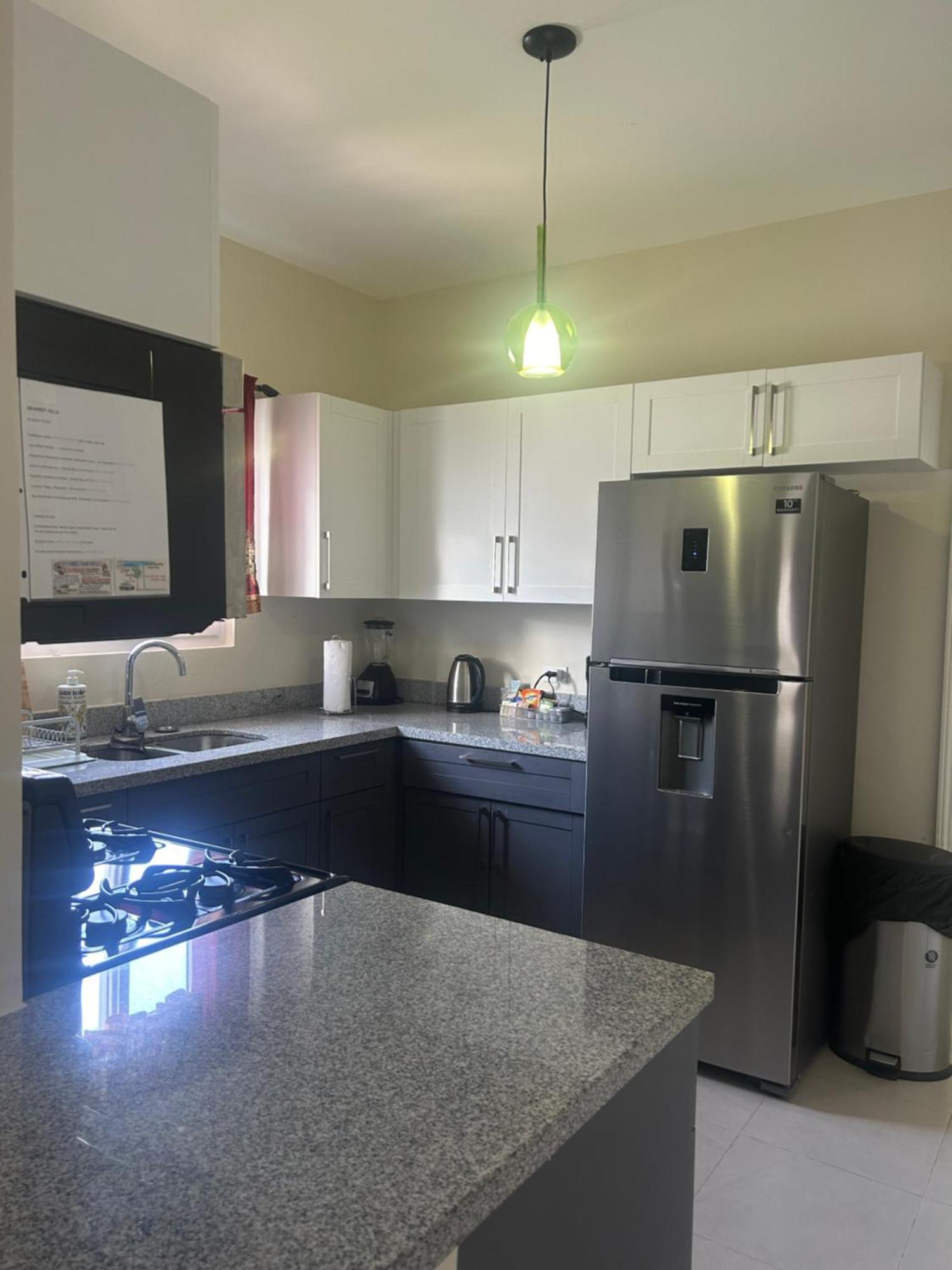 Seamist Villa @Oceanpointe Lucea Comfy 2Br W/Pool Gym & Parking 외부 사진