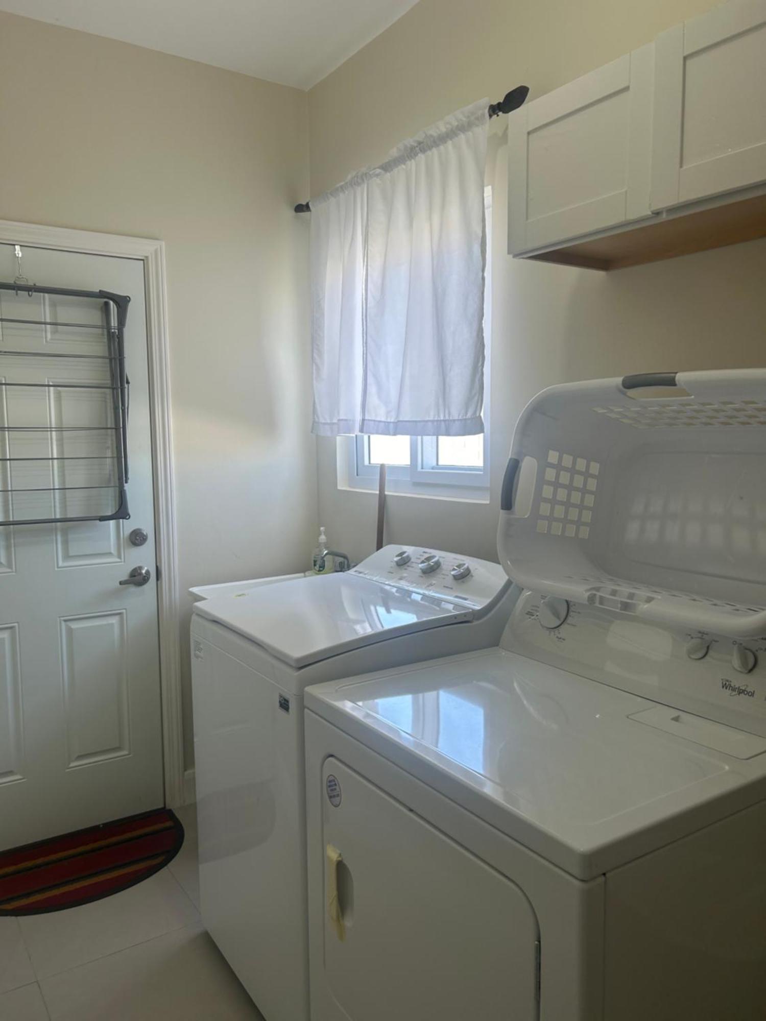 Seamist Villa @Oceanpointe Lucea Comfy 2Br W/Pool Gym & Parking 외부 사진